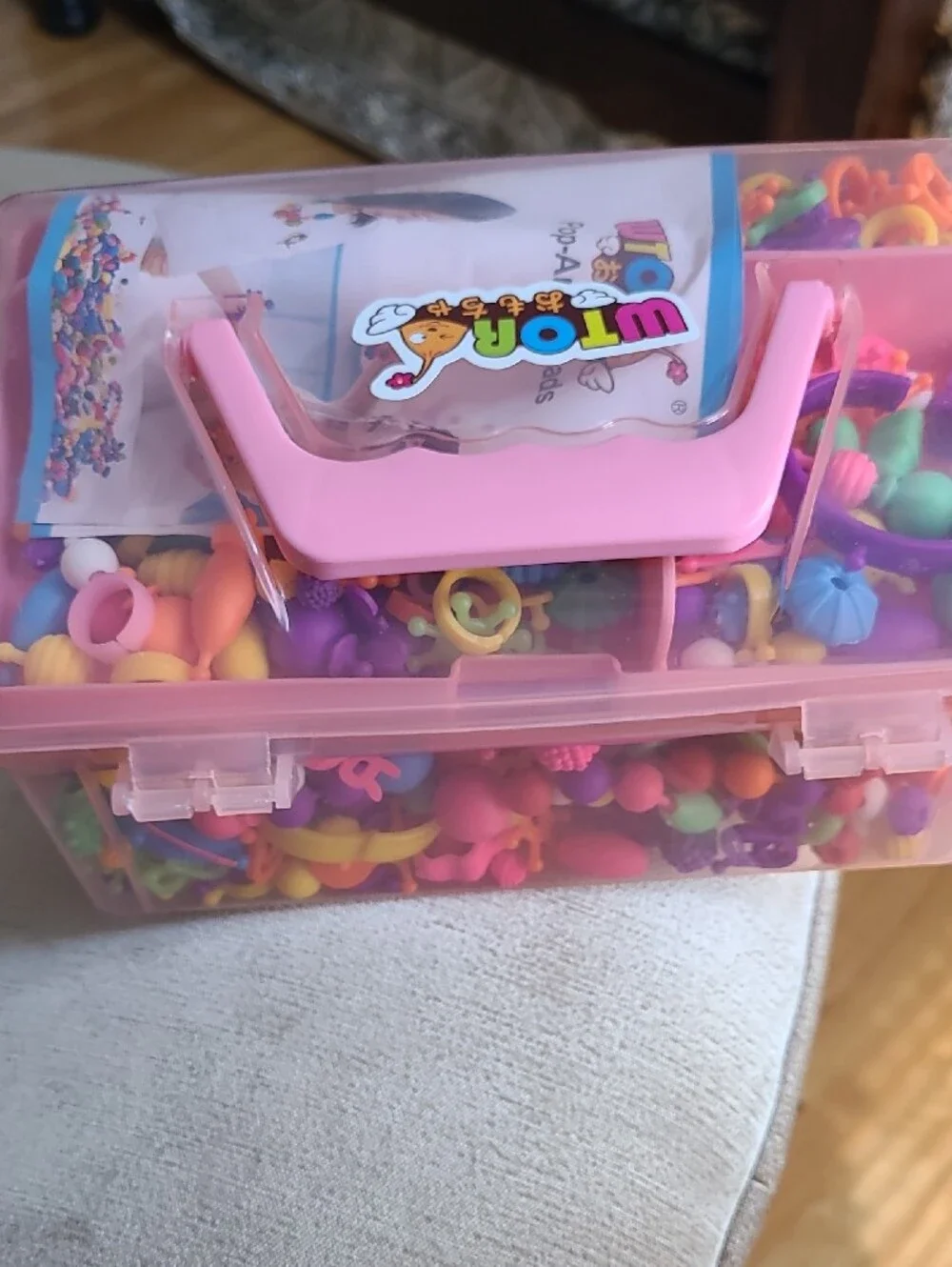 Kids Bead Craft Set with Pink Carry Case - Creative Jewelry Kit